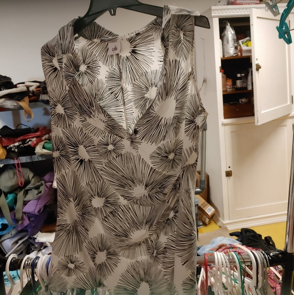 Blouse - Picture 2 of 3